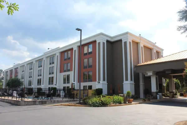 Photo 1 - Holiday Inn Express Forsyth, an IHG Hotel