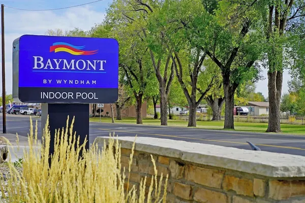 Photo 1 - Baymont by Wyndham Monte Vista