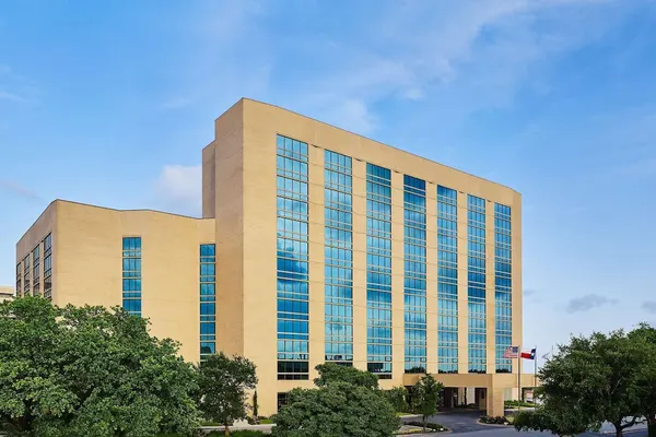Photo 1 - DoubleTree by Hilton San Antonio Airport