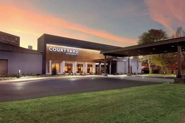 Photo 1 - Courtyard by Marriott Charlotte Southpark