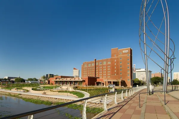 Photo 1 - Drury Plaza Hotel Broadview - Wichita