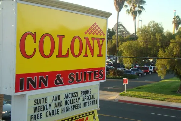 Photo 1 - Colony Inn