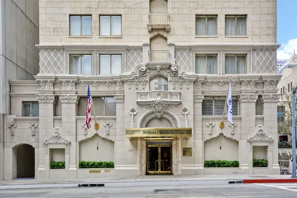 Photo 1 - Hilton Checkers Los Angeles