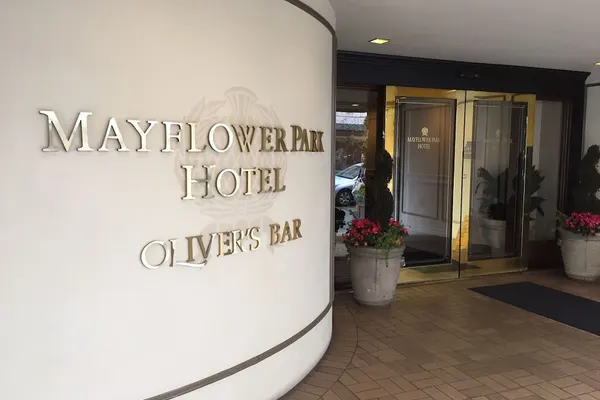 Photo 1 - Mayflower Park Hotel