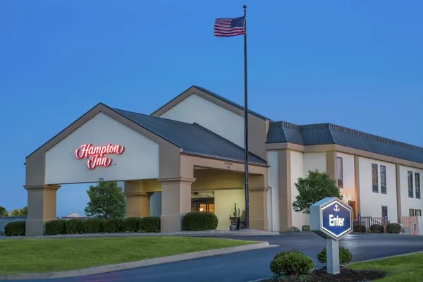 Photo 1 - Hampton Inn Bardstown