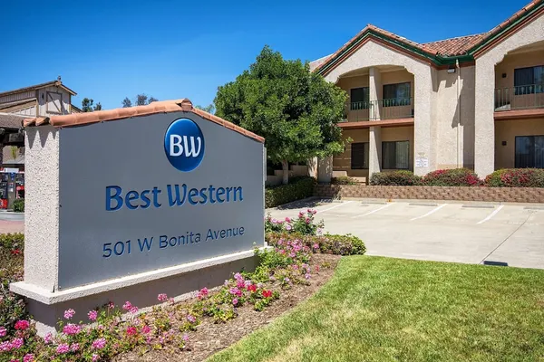 Photo 1 - Best Western San Dimas Hotel & Suites