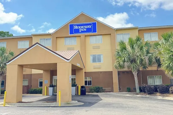 Photo 1 - Rodeway Inn