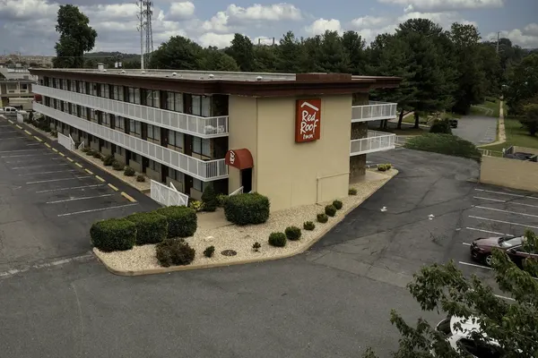 Photo 1 - Red Roof Inn Charlottesville