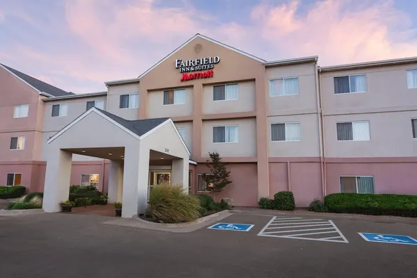 Photo 1 - Fairfield Inn & Suites by Marriott Norman