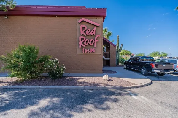 Photo 1 - Red Roof Inn Tucson South - Airport