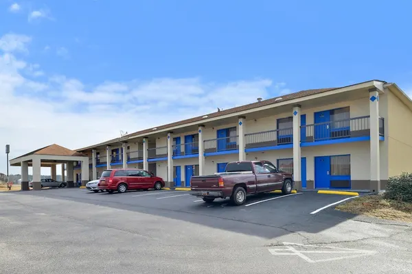 Photo 1 - Americas Best Value Inn Bishopville
