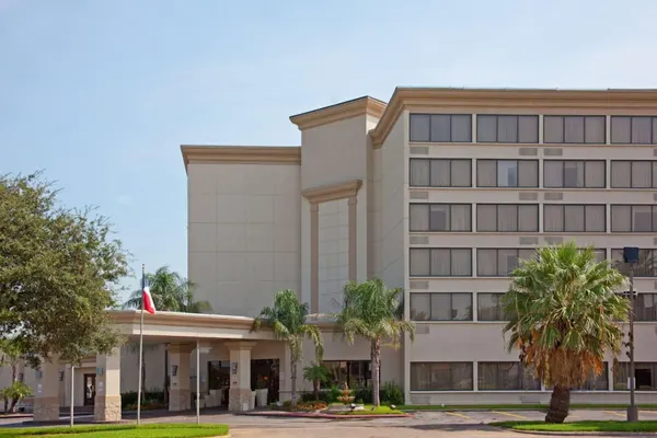 Photo 1 - Wyndham Houston Hobby Airport