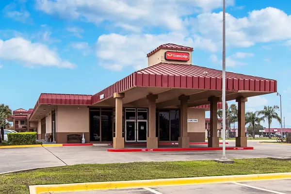 Photo 1 - Econo Lodge Kingsville