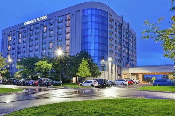 Photo 1 - Embassy Suites by Hilton Minneapolis Airport