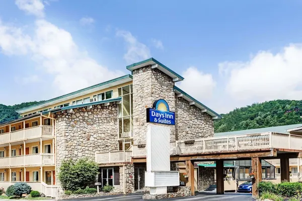 Photo 1 - Days Inn & Suites by Wyndham Downtown Gatlinburg Parkway