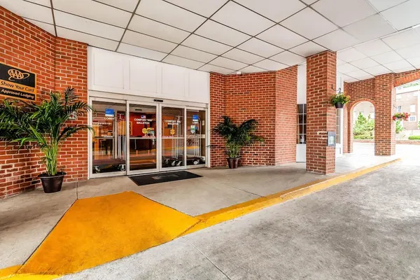 Photo 1 - Comfort Inn Ballston