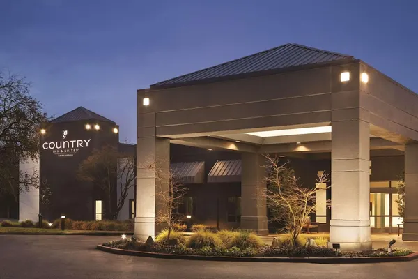 Photo 1 - Country Inn & Suites by Radisson, Seattle-Bothell, WA