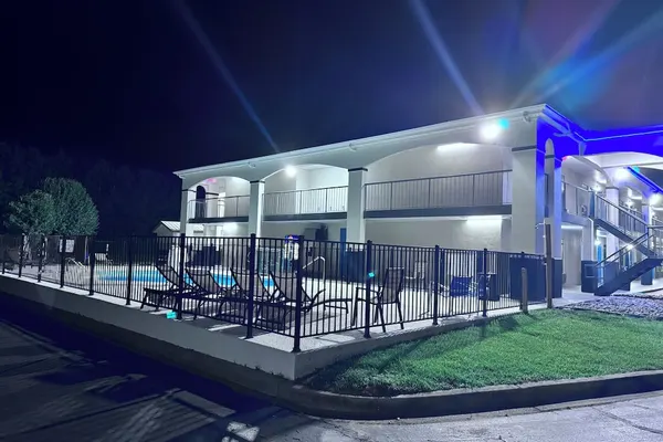 Photo 1 - Florence Inn and Suites