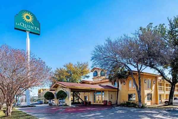 Photo 1 - La Quinta Inn By Wyndham IH-10 West San Antonio TX