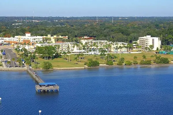 Photo 1 - Safety Harbor Resort & Spa Trademark Collection by Wyndham
