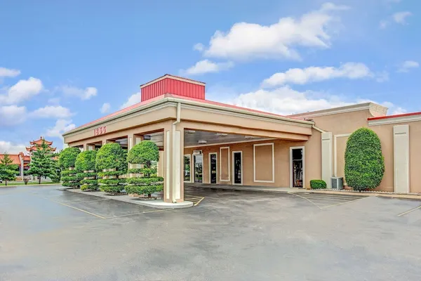 Photo 1 - Ramada by Wyndham Murfreesboro