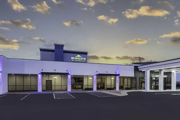 Photo 1 - Wingate by Wyndham Wichita Airport