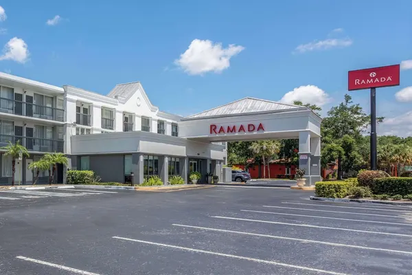 Photo 1 - Ramada by Wyndham Altamonte Springs Near I-4