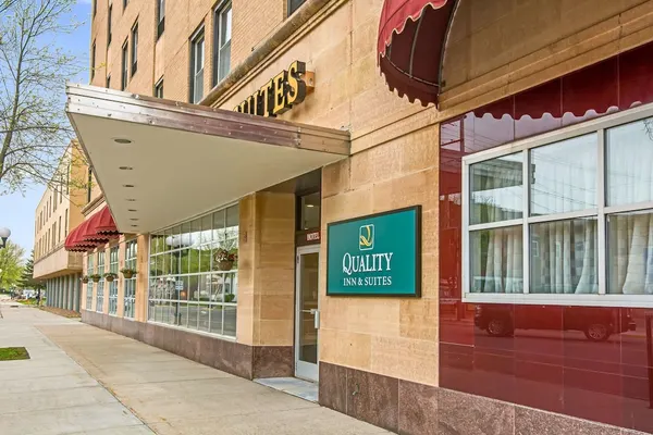 Photo 1 - Quality Inn & Suites Virginia MN