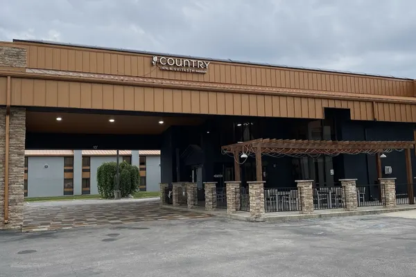 Photo 1 - Country Inn & Suites by Radisson Indianapolis East