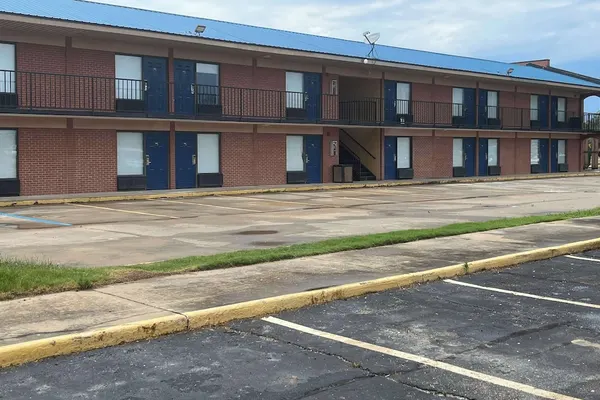 Photo 1 - Motel 6 Greenwood, MS