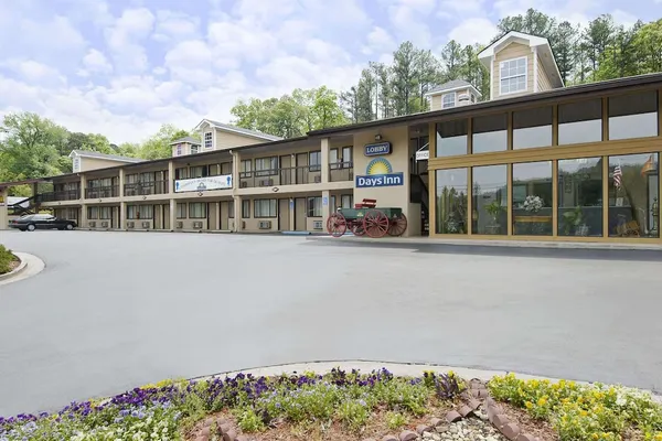 Photo 1 - Days Inn by Wyndham Cartersville