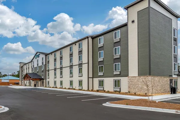 Photo 1 - WoodSpring Suites Brunswick