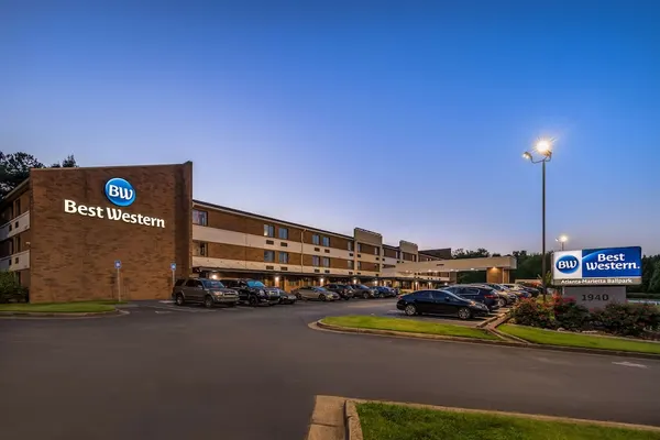 Photo 1 - Best Western Atlanta-Marietta Ballpark Hotel