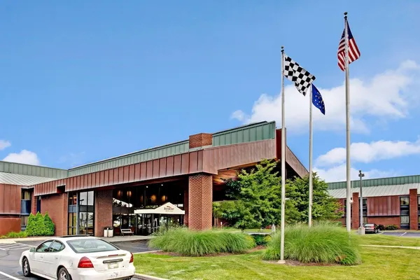 Photo 1 - Baymont by Wyndham Indianapolis West