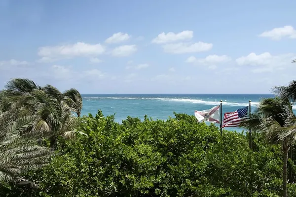 Photo 1 - Jupiter Beach Resort & Spa