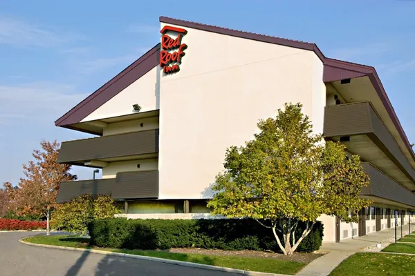 Photo 1 - Red Roof Inn Asheville - Biltmore West