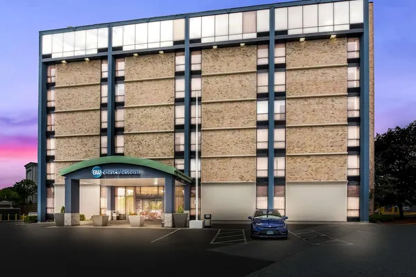 Photo 1 - Best Western Executive Hotel Of New Haven - West Haven