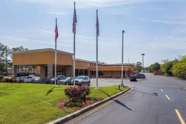 Photo 1 - Quality Inn & Suites Chattanooga-East Ridge