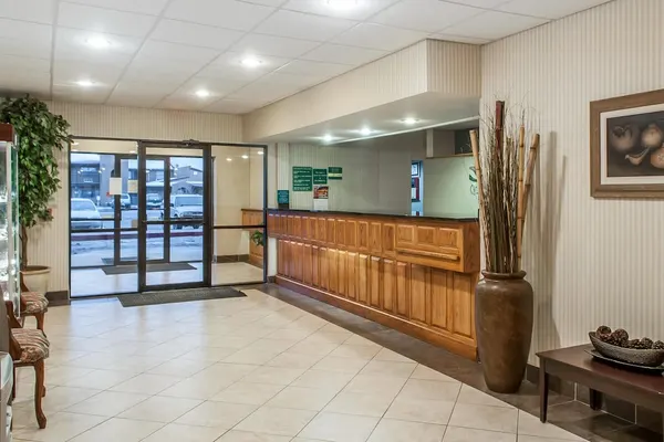 Photo 1 - Quality Inn & Suites Grants - I-40