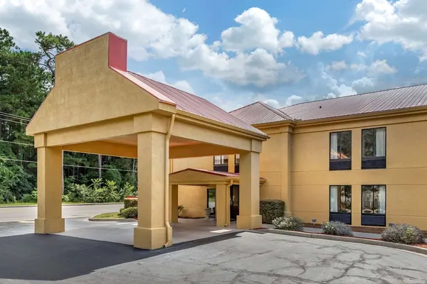 Photo 1 - Econo Lodge Saint Stephen