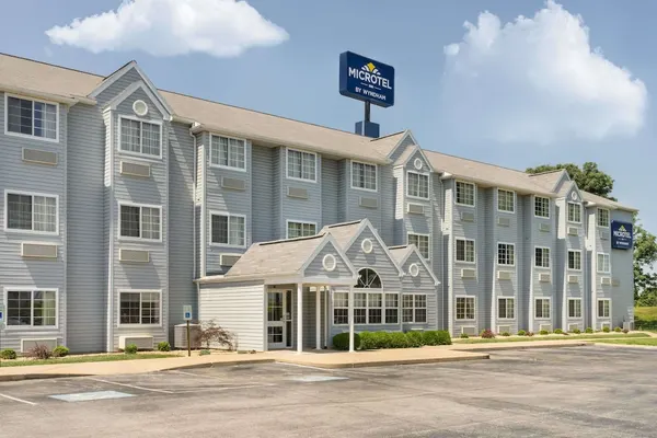 Photo 1 - Microtel Inn by Wyndham Bowling Green