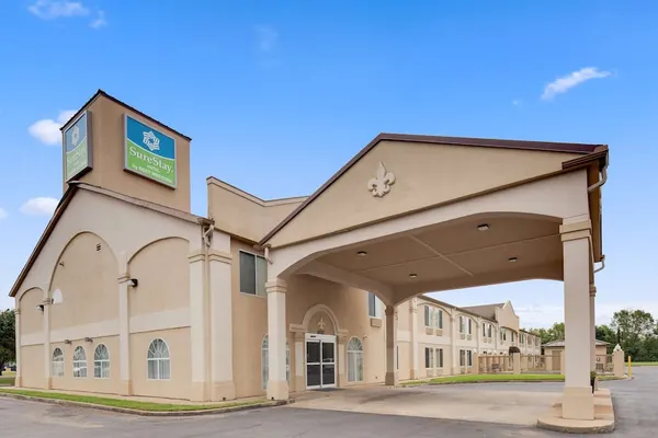 Photo 1 - SureStay Hotel by Best Western Alexandria