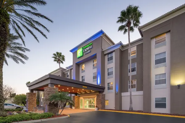 Photo 1 - Holiday Inn Express Orlando International Airport by IHG
