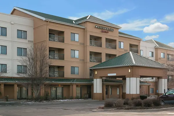 Photo 1 - Courtyard by Marriott Kansas City East/Blue Springs