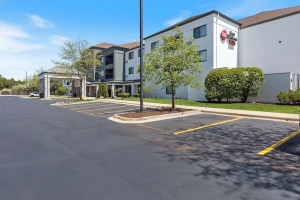 Photo 1 - Best Western Plus Elgin - Chicago