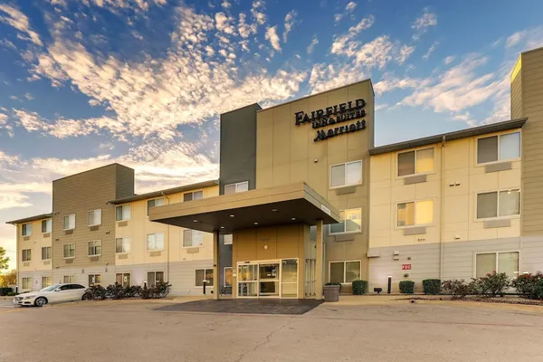 Photo 1 - Fairfield Inn & Suites Fort Worth I-30 West near NAS JRB