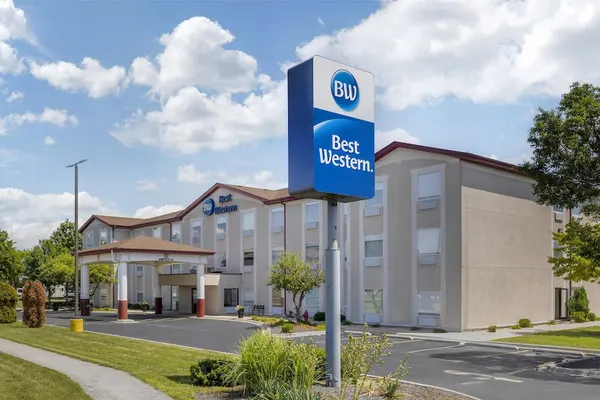 Photo 1 - Best Western Joliet Inn & Suites