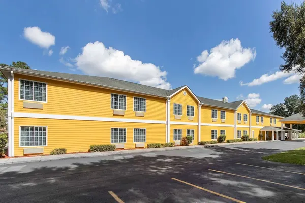Photo 1 - Quality Inn Kingstree