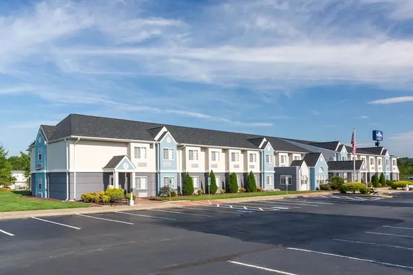 Photo 1 - Microtel Inn & Suites by Wyndham Burlington