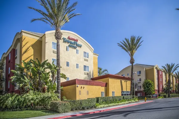 Photo 1 - TownePlace Suites By Marriott Anaheim Maingate Near Angel Stadium